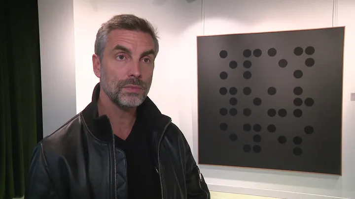Vidéo : A Marcq-en-Baroeul, Alexandre Wirth dévoile ses œuvres inspirées de l’écriture braille – franceinfo