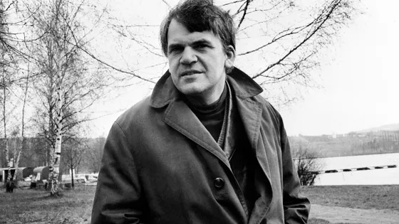 A la radio : Milan Kundera (1929-2023), sa vie était ailleurs
